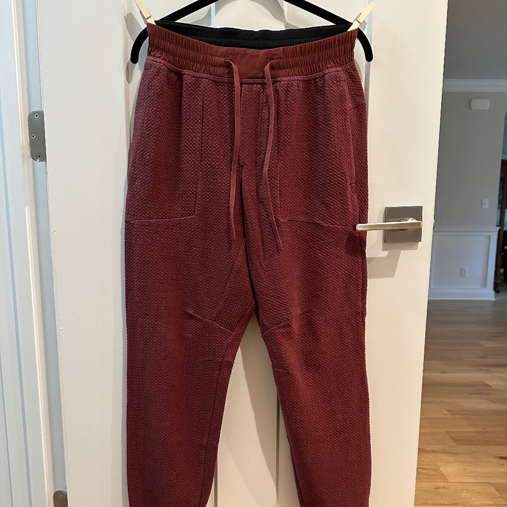 Lululemon Men's Joggers - Sz Medium (M)